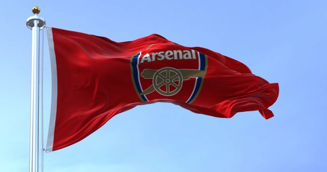 Arsenal wint hoger beroep over de enorm controversiële rode kaart van Lewis-Skelly