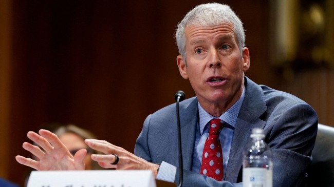 Trump beweert dat Venezuela tot 50 miljoen vaten olie aan de Verenigde Staten zal overdragen