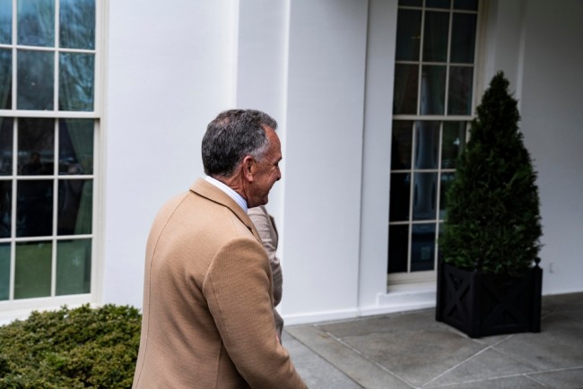 Trump-gezanten arriveren in Moskou voor vredesbesprekingen over Oekraïne