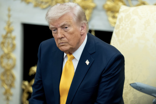 Trump dringt er bij Israël op aan verdere aanvallen op Iraanse energiecentrales te vermijden