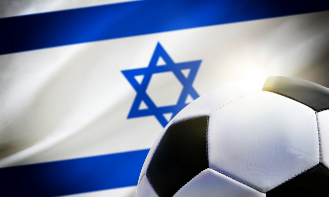 FIFA beboet Israël voor racisme, maar weigert actie te ondernemen tegen Israëlische teams op de Westelijke Jordaanoever.