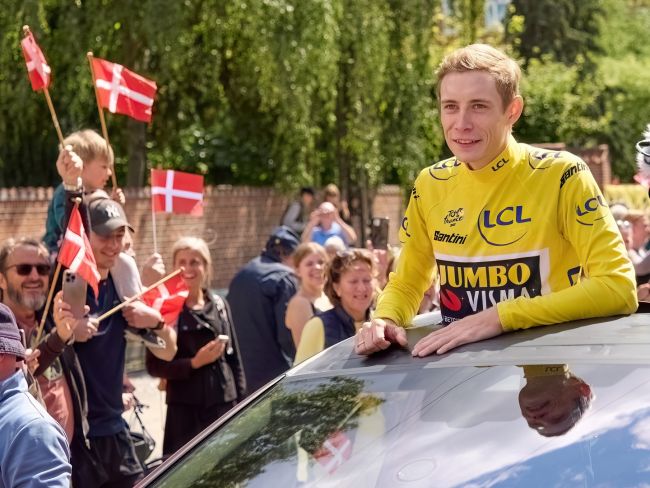 Jonas Vingegaard heeft sympathie voor demonstranten in La Vuelta: "We hebben allemaal het recht om te protesteren"