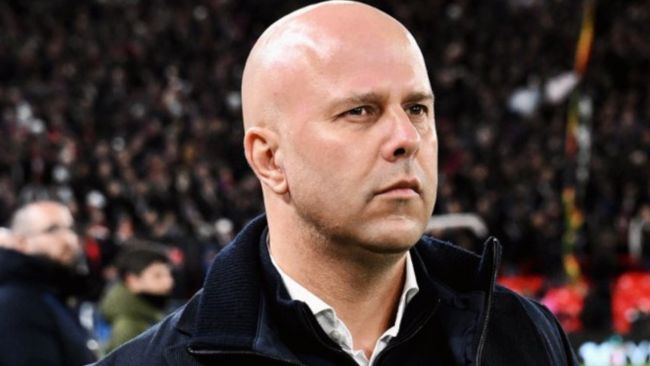 Arne Slot schrijft afscheidsbrief nadat hij bij Liverpool is ontslagen
