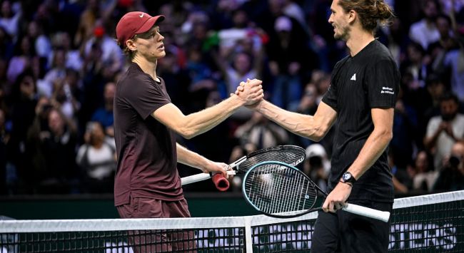 Jannik Sinner en Alexander Zverev ontmoeten elkaar opnieuw in de Wimbledon-finale op zondag