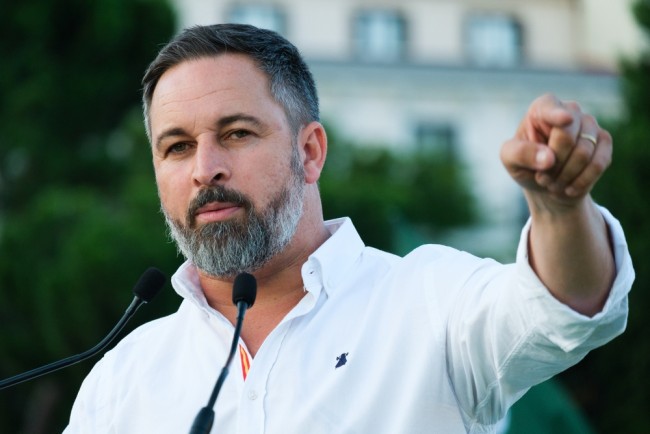 De verkiezingen in Spanje in Extremadura benadrukken de groeiende extreemrechtse invloed en zetten Pedro Sánchez onder druk