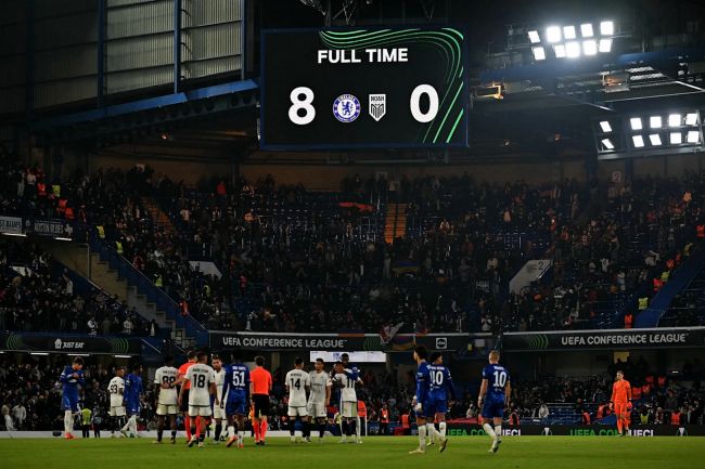 Na het vernietigen van de Armeense club met 8-0, vragen velen zich af waarom Chelsea op Conference League-niveau strijdt