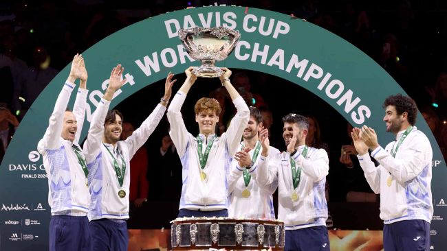 Italië is het eerste land dat in hetzelfde jaar de Davis Cup en de Billie Jean King Cup wint