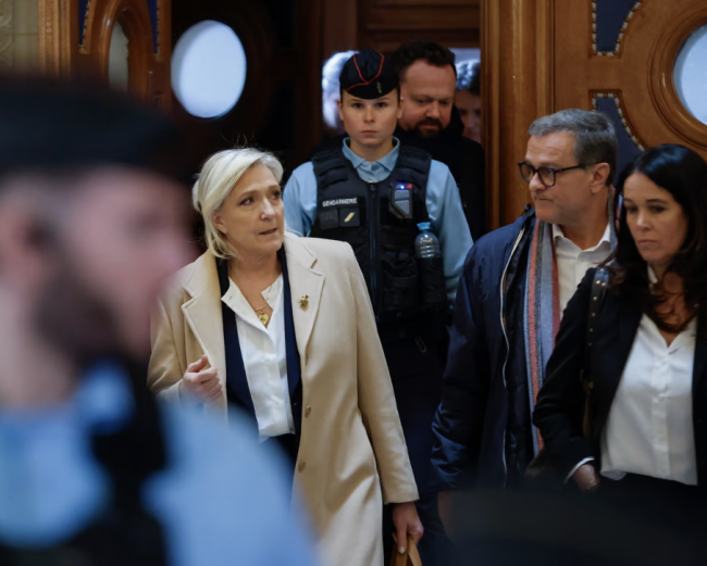 Appelproces tegen Marine Le Pen sluit met de presidentskandidaatstelling van 2027 die aan een zijden draadje hangt