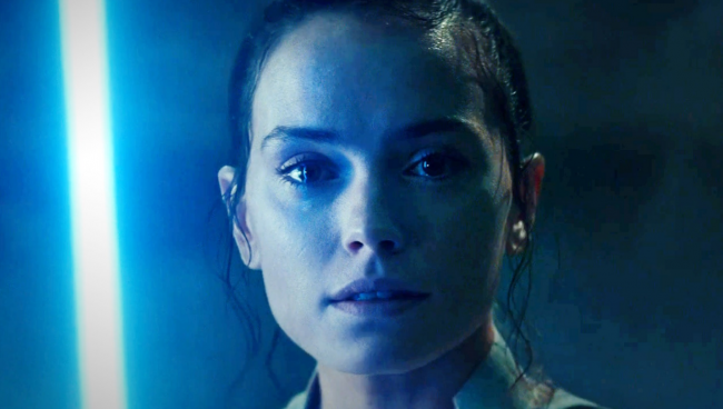 Daisy Ridley bevestigt dat Kathleen Kennedy nauw betrokken is bij aankomende Rey-film
