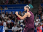 Carlos Alcaraz verslaat Djokovic en voltooit zijn carri&egrave;re Grand Slam op 22-jarige leeftijd, de jongste ooit