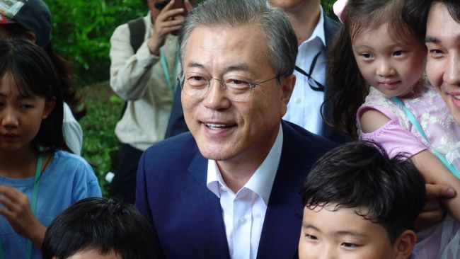 De voormalige president van Zuid-Korea, Moon, noemt omkoping een politiek gedreven aanval