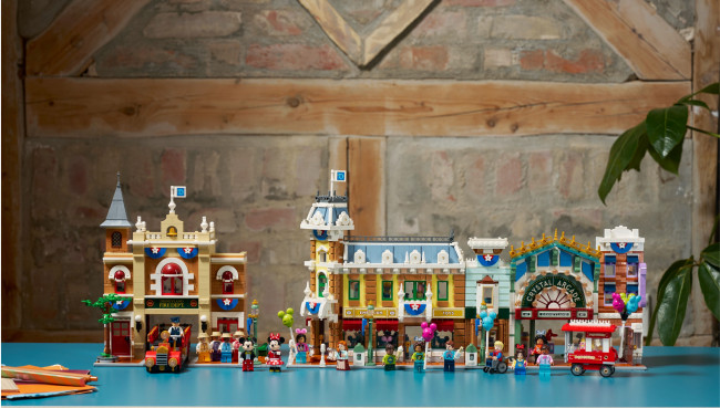 Lego brengt een eerbetoon aan Disney pretparken met 3.900 Main Street sets