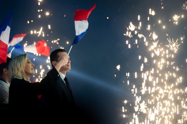 De Franse extreemrechtse partij schiet tekort in belangrijke steden en stimuleert de reguliere partijen