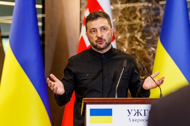 Zelensky zegt dat de veiligheidsdeal tussen de Verenigde Staten en Oekraïne bijna voltooid is