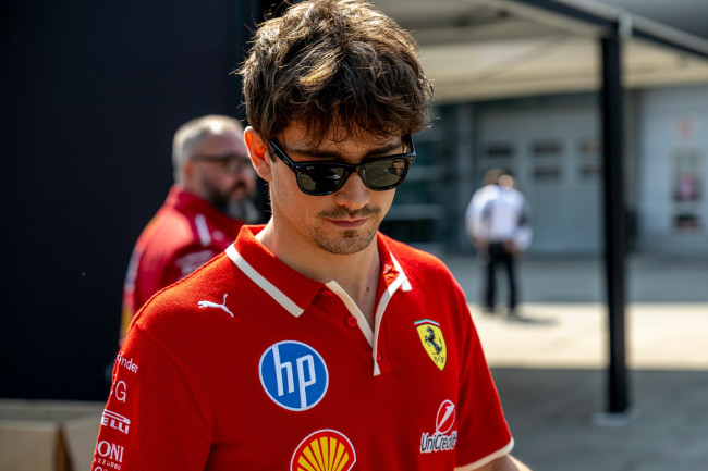 Charles Leclerc zei dat hij er na een ongeluk in Monaco als een idioot uitzag