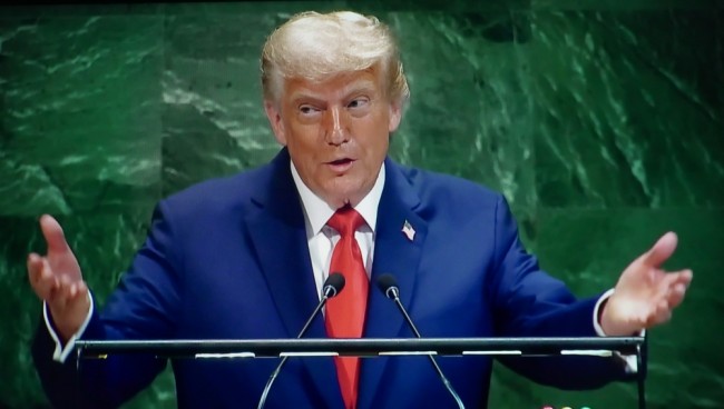 Trump over Gaza: "De oorlog is voorbij"