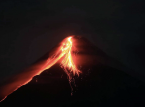 De Filipijnen evacueren duizenden nadat de Mayon-vulkaan opnieuw opvlamt