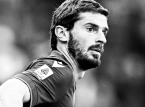 De Griekse voormalig voetballer Marios Oikonomou, die speelde in Bologna, Sampdoria en Kopenhagen, overlijdt op 33-jarige leeftijd bij een auto-ongeluk