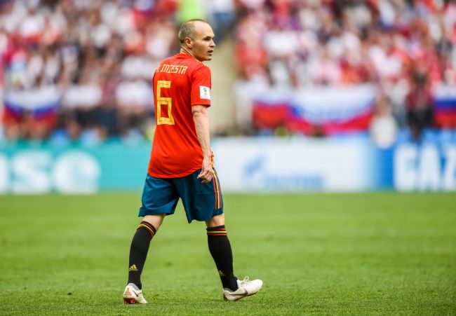 Iniesta legt uit waarom hij naar Emirates ging in plaats van zijn carrière af te sluiten bij zijn lokale team: "Niet voor het geld"