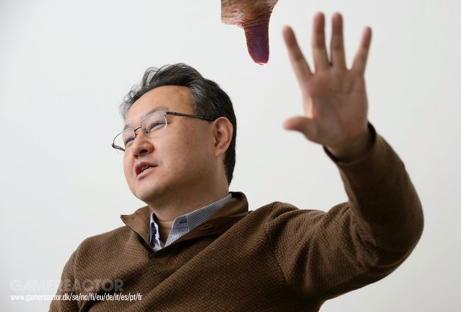 Shuhei Yoshida zegt dat hij zich graag had willen verzetten tegen Sony's druk op live-service games