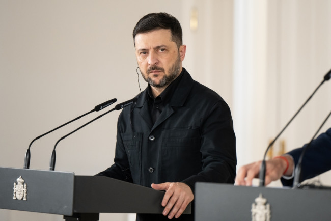 Zelensky zegt dat Poetin "de Derde Wereldoorlog is begonnen" en gestopt moet worden