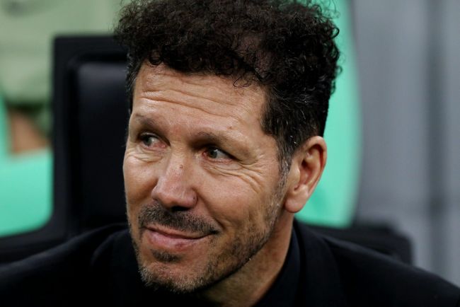 Atlético de Madrid-manager Simeone biedt zijn excuses aan Vinícius en Florentino Pérez na de wedstrijd tegen Real Madrid