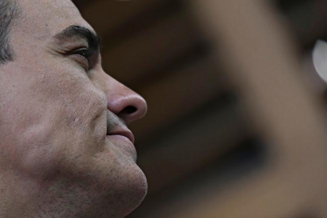 Sánchez trotseert Trump na dreigement: "NEE TEGEN OORLOG" of "Russische roulette met het lot van miljoenen"