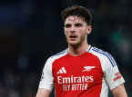 Tottenham-fan gezien terwijl hij Declan Rice's vrouw bodyshamt tijdens Arsenal's Premier League-overwinning