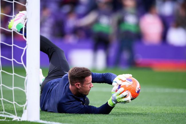 Hansi Flick hoopt dat Marc André-ter Stegen zal spelen op het WK na zijn huurperiode bij Girona
