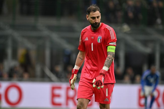 Italië-aanvoerder Donnarumma ontkent geruchten over spelers die om een bonus vragen voor het WK-rampspel