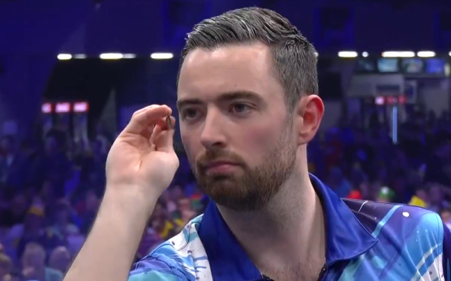 Luke Humphries wint darts Belgian Open, grapt dat hij na Littlers eliminatie de "tweede beste ter wereld" is