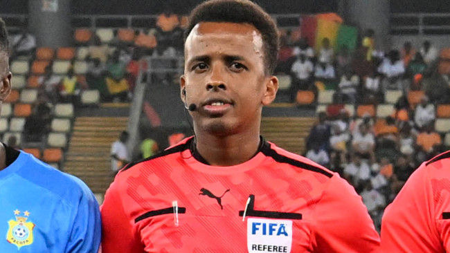 De Somalische scheidsrechter van wereldklasse Omar Artan werd door de VS geweigerd ondanks dat hij door FIFA was geselecteerd voor het WK 2026