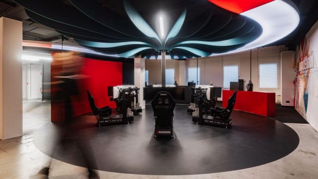 Het sim-racing esports-team van Porsche zal nu zijn hoofdkantoor hebben in Keulen