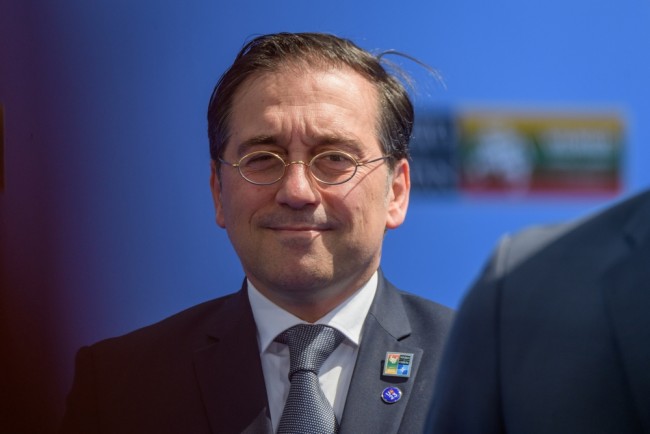 Spanje hervat de drang naar een Europees leger terwijl het Groenland-conflict de EU-eenheid op de proef stelt