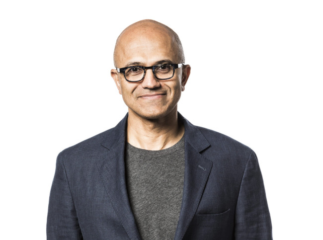 Satya Nadella: "Xbox zal naar verwachting het bedrijf in het fiscale jaar 2027 weer op gang brengen"
