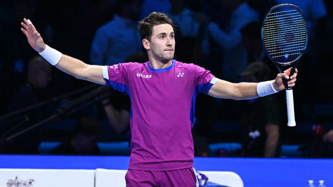 Casper Ruud verslaat Carlos Alcaraz in ATP Finals Dag 2