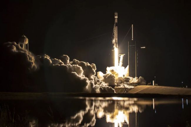 SpaceX cancels launch just two minutes before launch