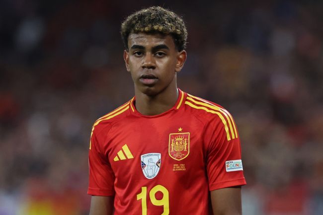 Lamine Yamal vrijgelaten uit Spaans nationaal team, RFEF spreekt "verrassing en ontzetting" uit over Barça