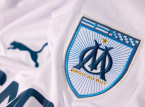 Olympique Marseille dwingt spelers om te overnachten op het trainingsveld, wat de arbeidswet overtreedt en een vorm van intimidatie is