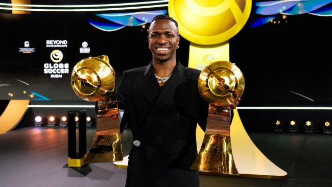 Real Madrid en Vinícius Jr. winnen de Globe Soccer Awards 2024