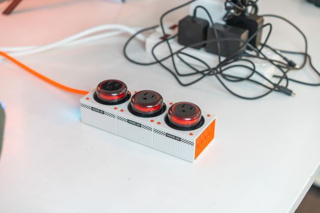 De Moonbase-oplaadhub lijkt al uw huidige opladers te vervangen