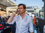 Toto Wolff had gemengde gevoelens toen hij de prijs in ontvangst nam na Antonelli's overwinning in Monaco