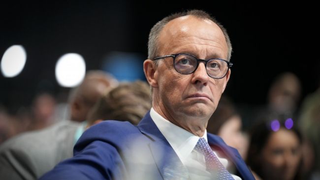 Duitse verkiezingsresultaten: Conservatieven winnen terwijl extreemrechtse AfD terrein wint, volgens exitpolls